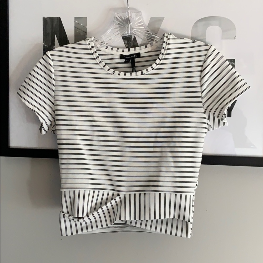 women’s/juniors t-shirt